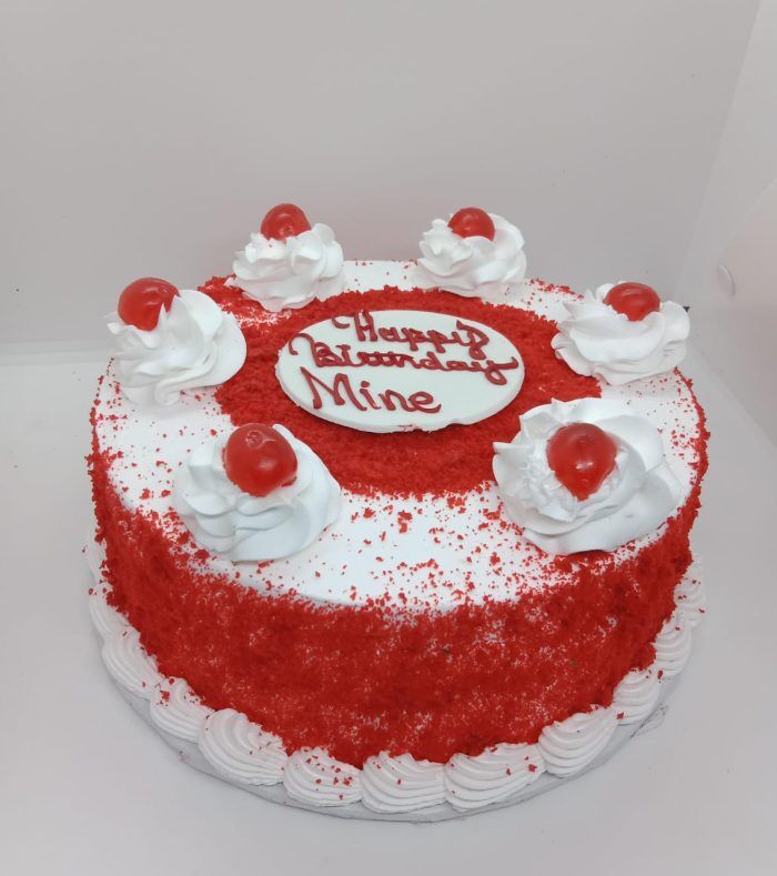 Red velvet main cake