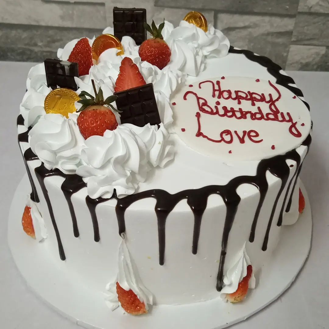VAnilla Cake with Ganache VAnilla Cake with Ganache