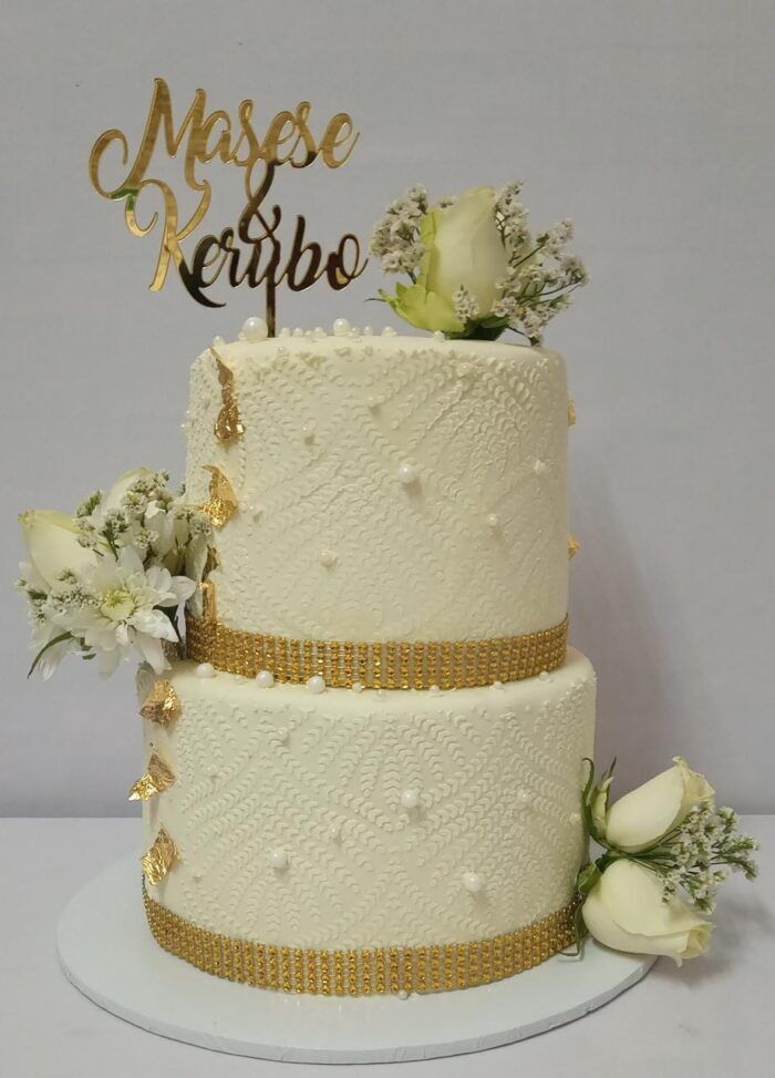 Elegant Gold Tier Cake