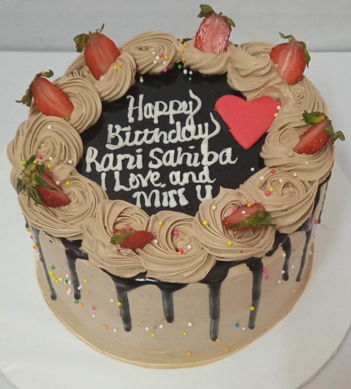 0.5kg chocolate cake