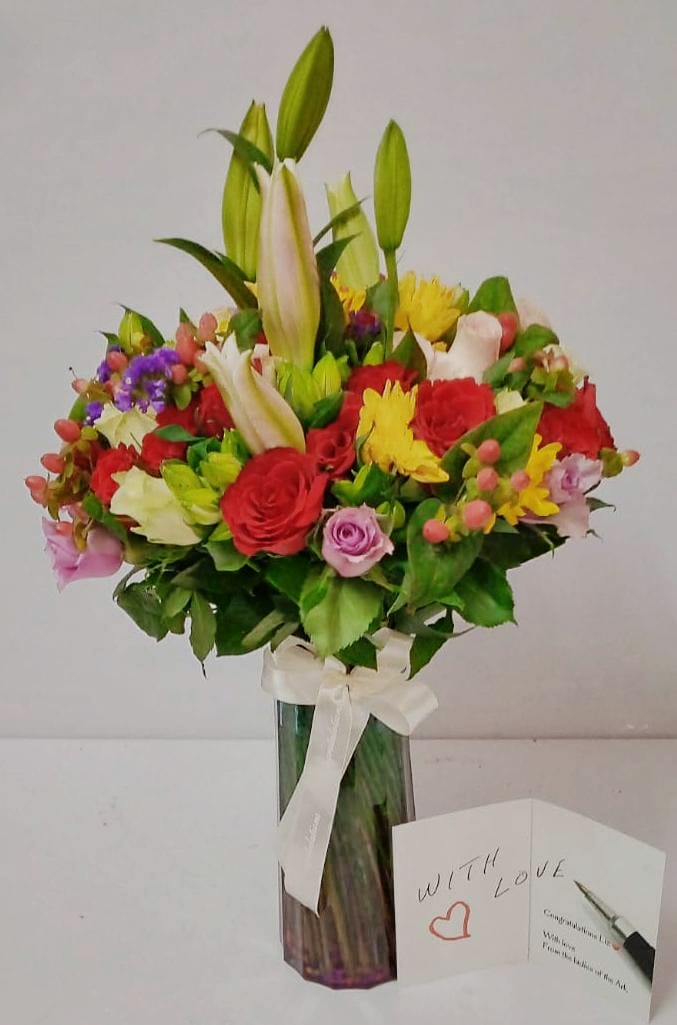 Vase Mixed flowers Bouquet Vase Mixed flowers Bouquet