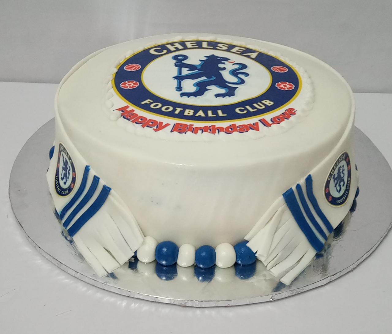 Chelsea football club Nairobi Chelsea football club cake delivery in Nairobi