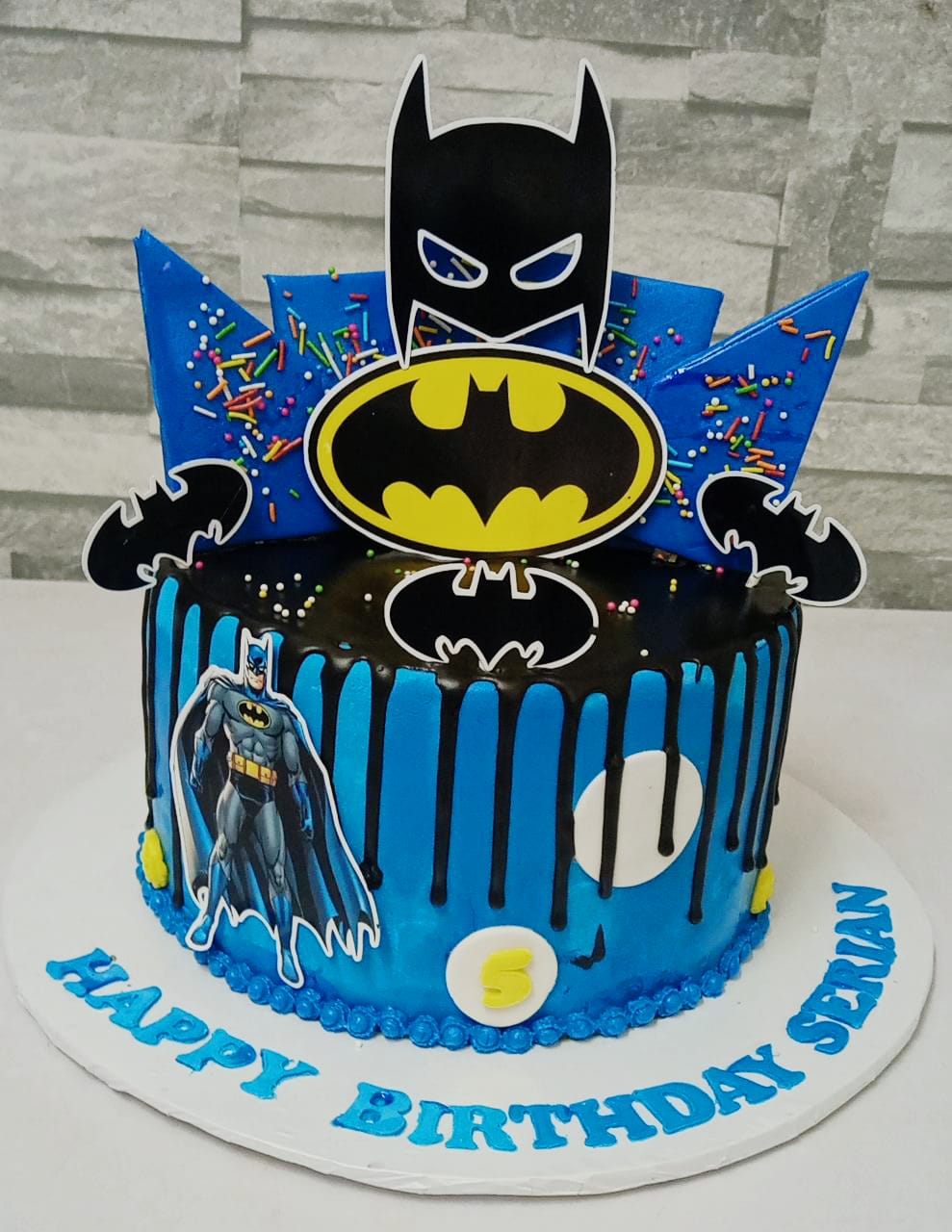 Batman Themed cake Batman Themed cake
